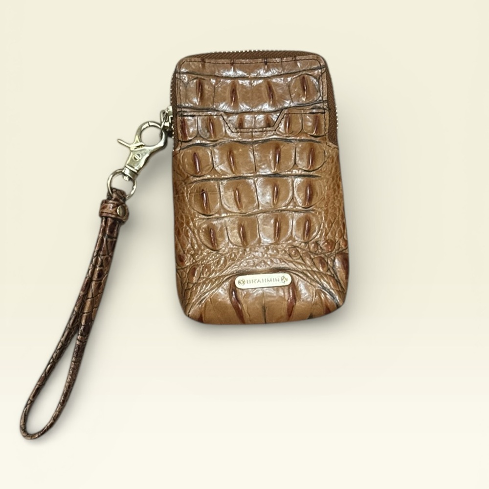 Brahmin Pecan Brown Crocodile Embossed Leather Wallet Wristlet Phone Holder